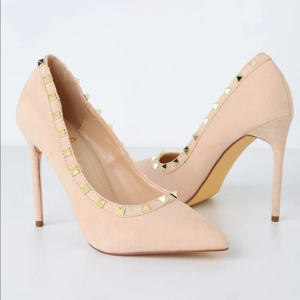 Lulus Vydia‎ Suede Studded Pumps in Nude Size 8